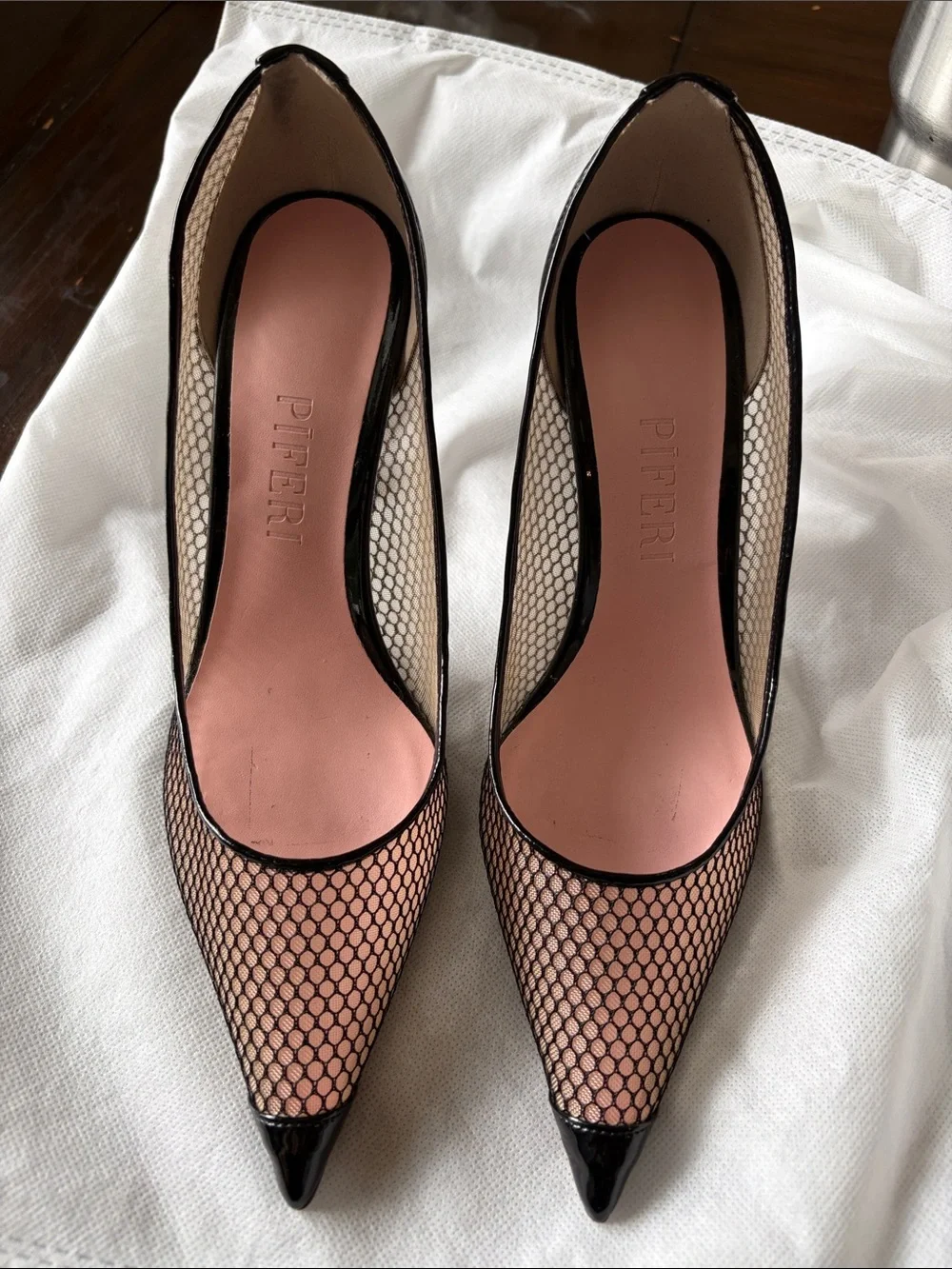 Piferi Avangarda 85 Black Mesh Pointed-Toe Heel Pumps with Patent Trim EUR 38
